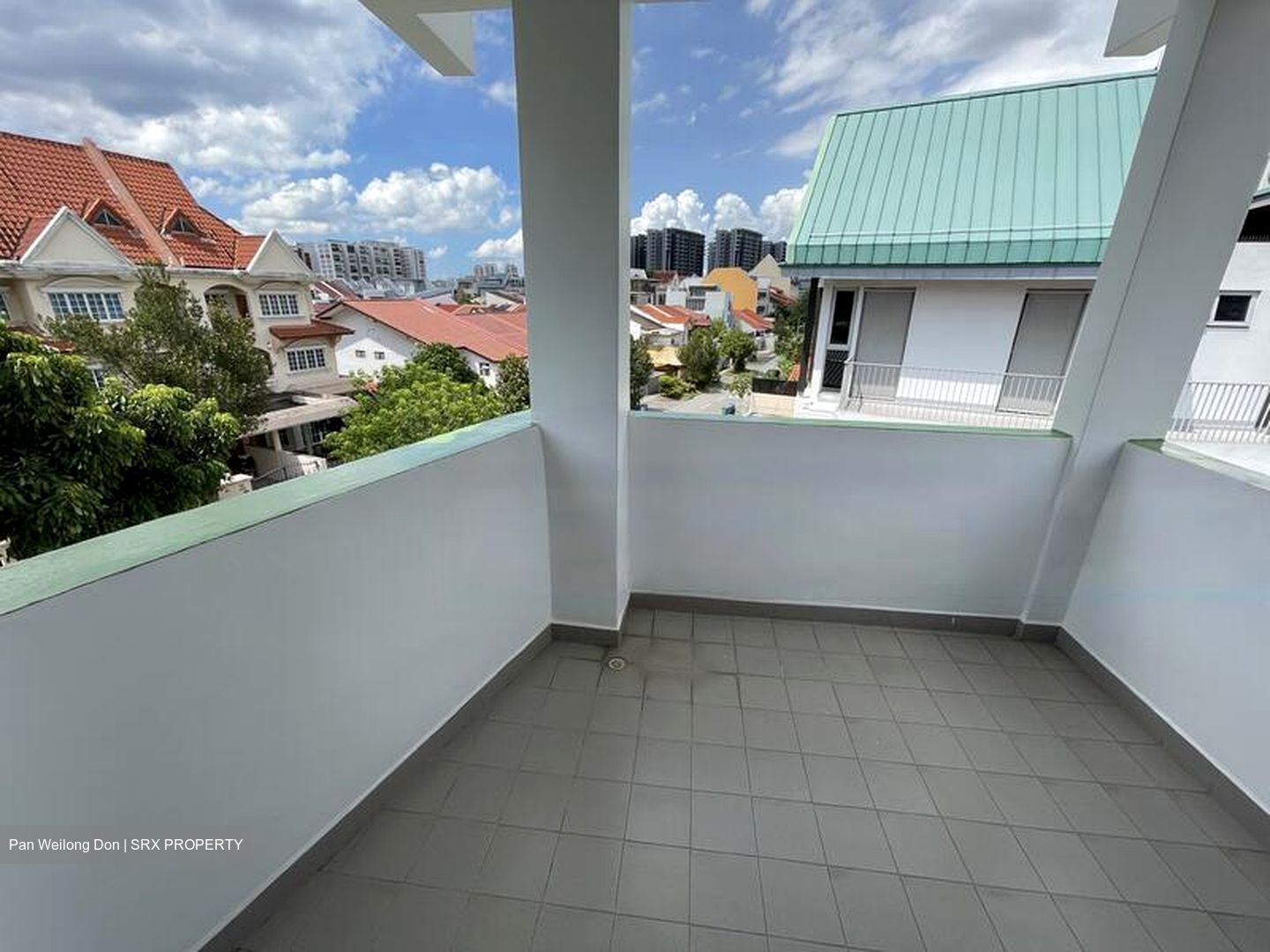 Poh Huat Road (D19), Terrace #594078391